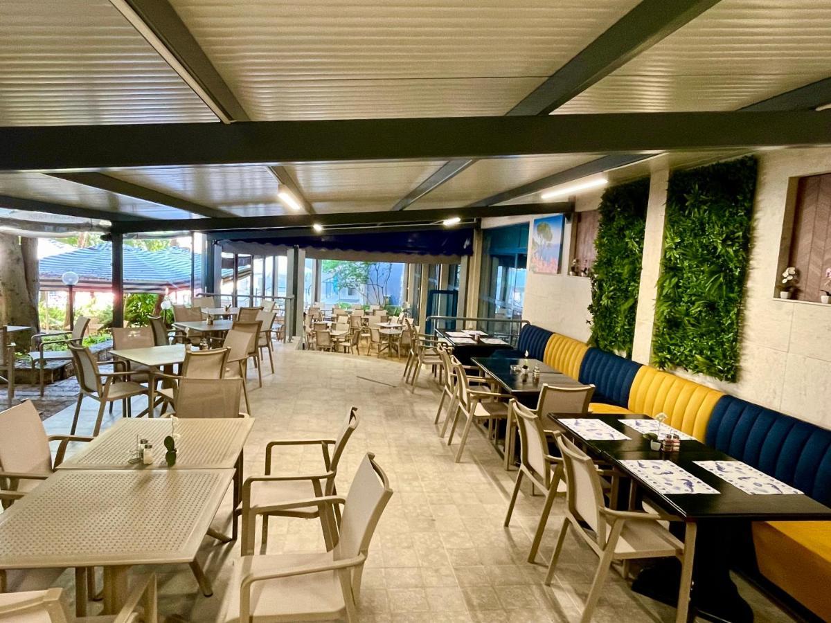 Bsa Holiday Park Hotel ゴールデンサンド エクステリア 写真